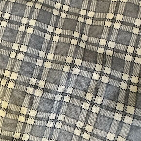 Uniqlo grey check  cropped drawstring pants - Picture 10 of 11